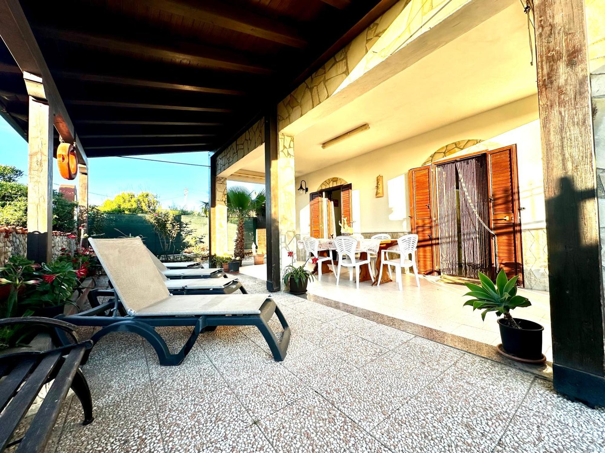Casa Del Sole Διαμέρισμα Campofelice Di Roccella Εξωτερικό φωτογραφία